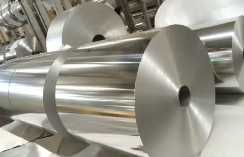 Difference between silver foil and aluminium foil